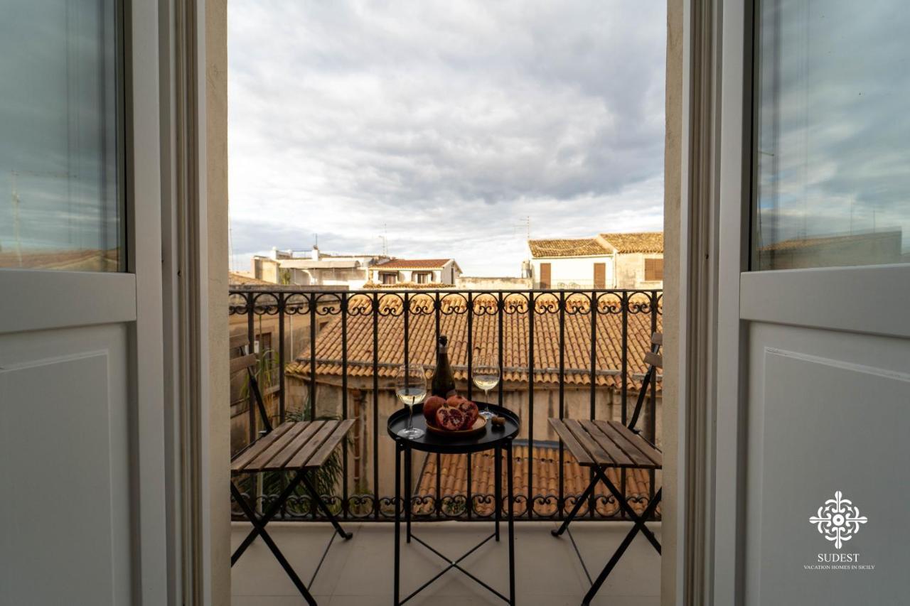 Suite Elios Ortigia Syracuse Exterior photo
